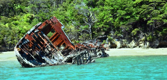 Keneperu StOmerBay ShipWreck Bright2