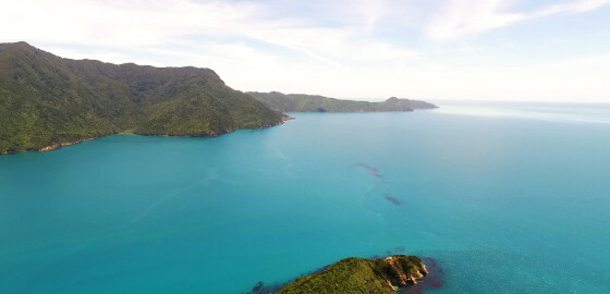 QCS CannibalCove to CapeJackson 02 Bright